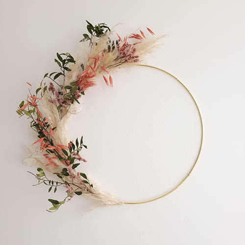 Couronne de fleurs séchées